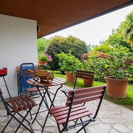 Apartment La Verbanina - Happy *
