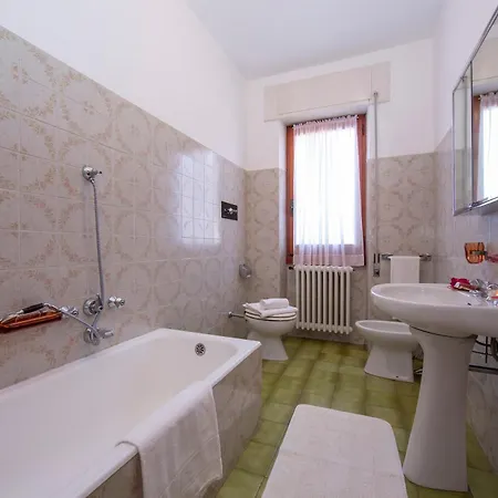 La Verbanina Private Garden - Happy 아파트 *