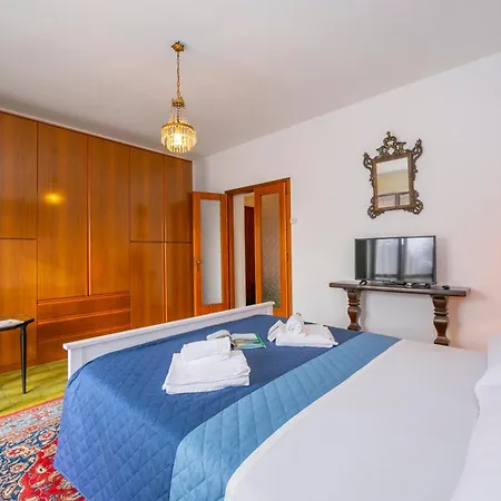 La Verbanina Private Garden - Happy 아파트 *