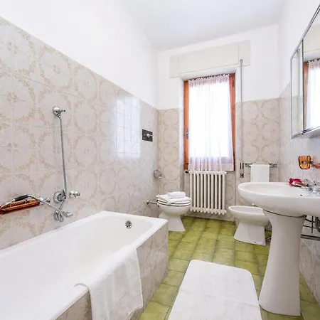 La Verbanina Private Garden - Happy Appartement