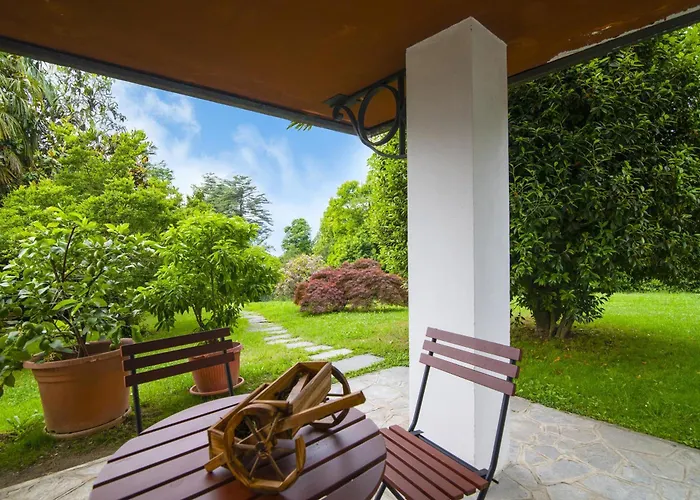 La Verbanina Private Garden - Happy 아파트